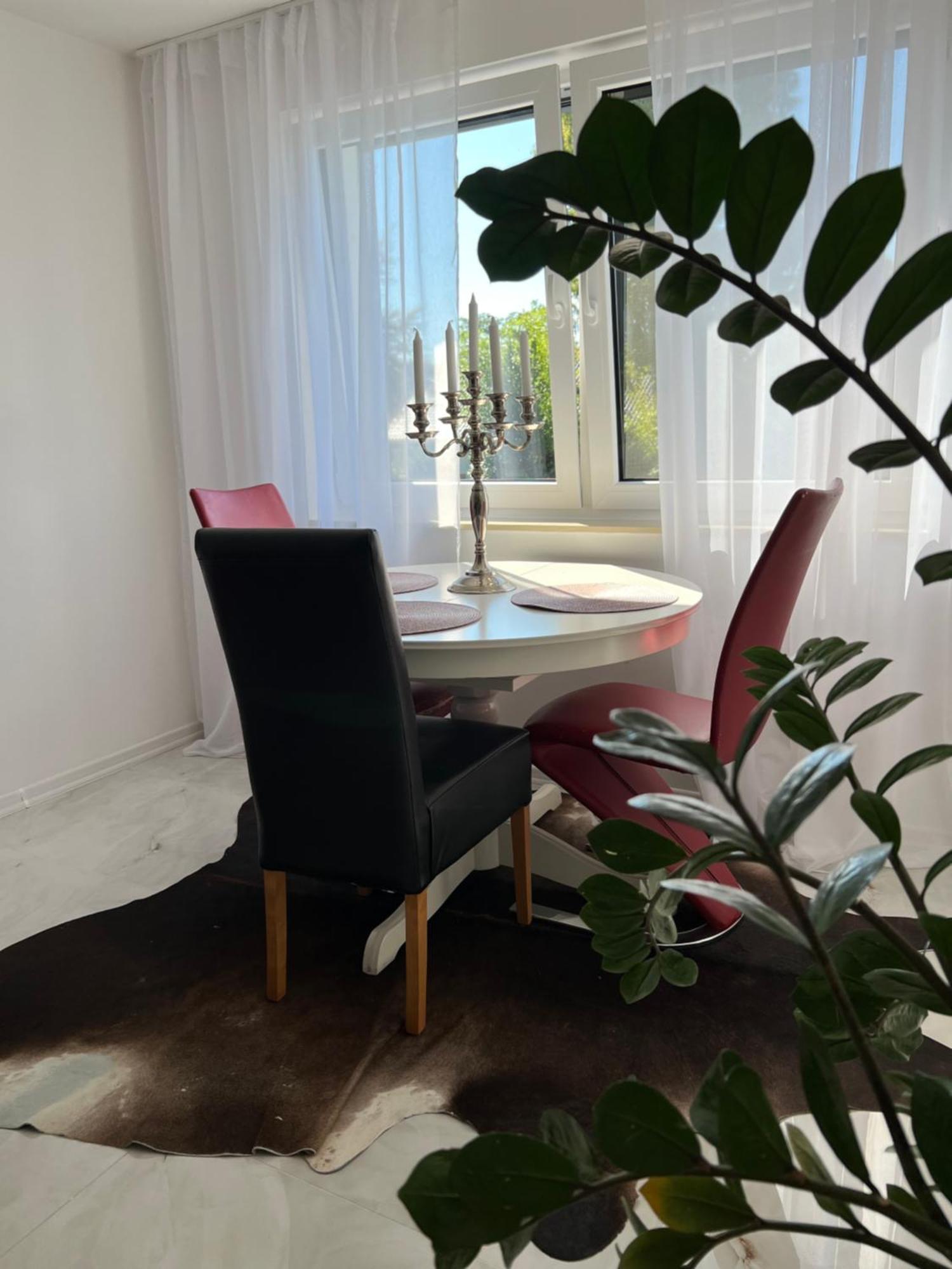 Relaxdays-Apartments 2 Garten Und Pool- Mitbenutzung, Kostenloser Parkplatz, Kontaktloser Checkin, Wifi Mit Smarttv Gutersloh Exterior photo